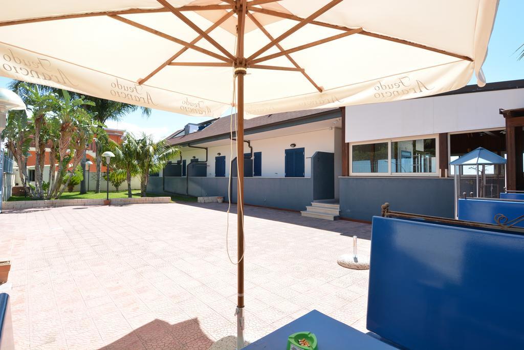 B&B La Castellana Marina di Ragusa Exterior foto